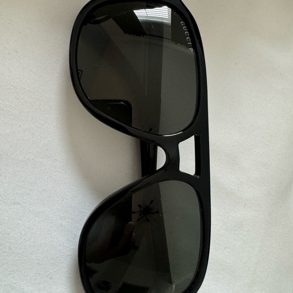 Gucci aviator sunglasses